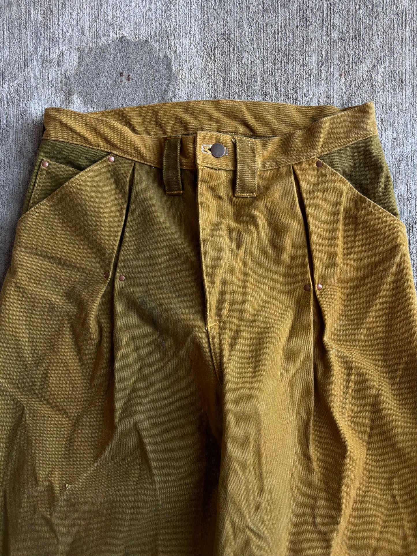 1:1 Pleated Duck Canvas Barrel Leg Pants (32" x 31")