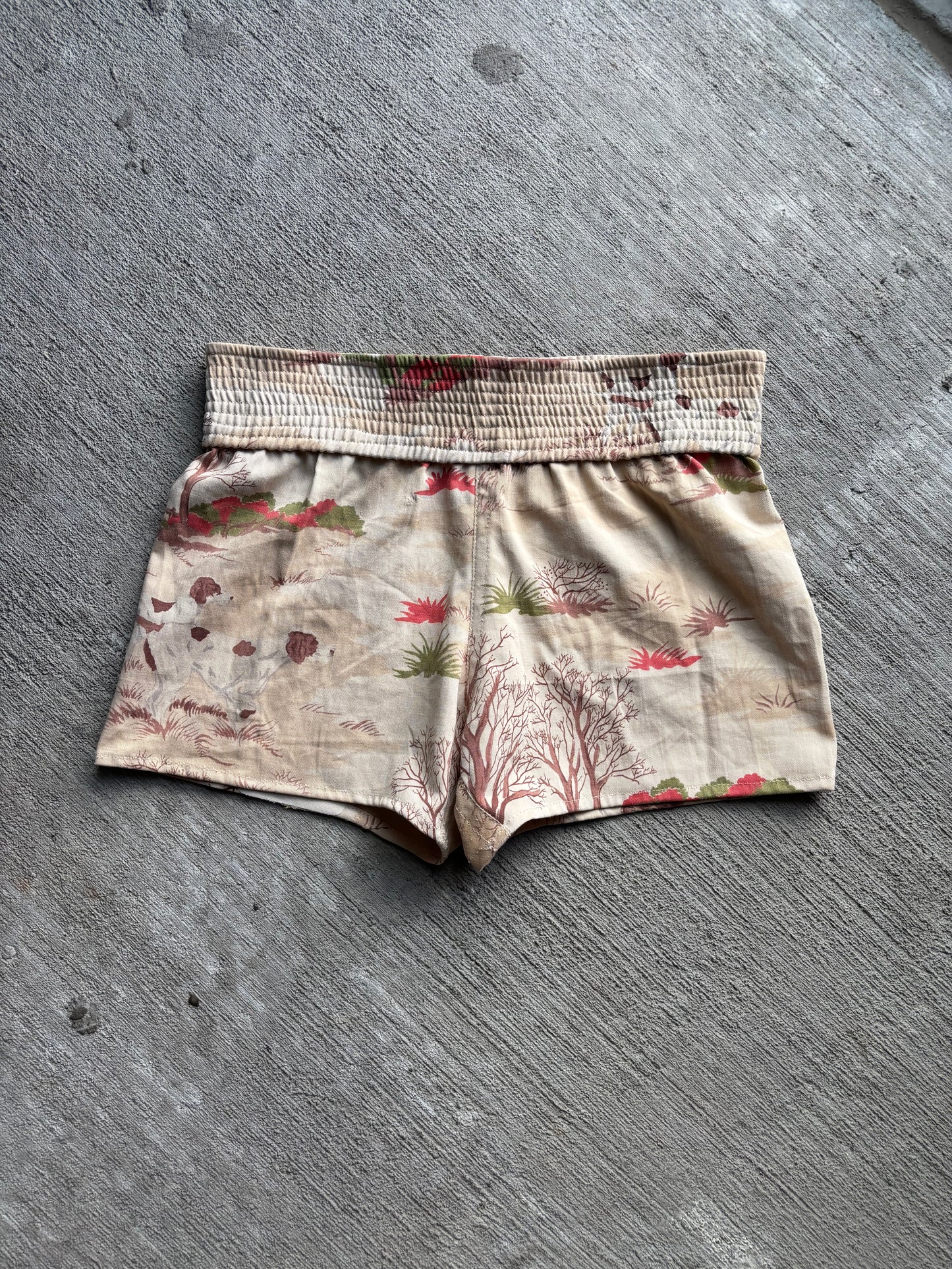 1:1 Hunting Muay Thai Shorts (M)