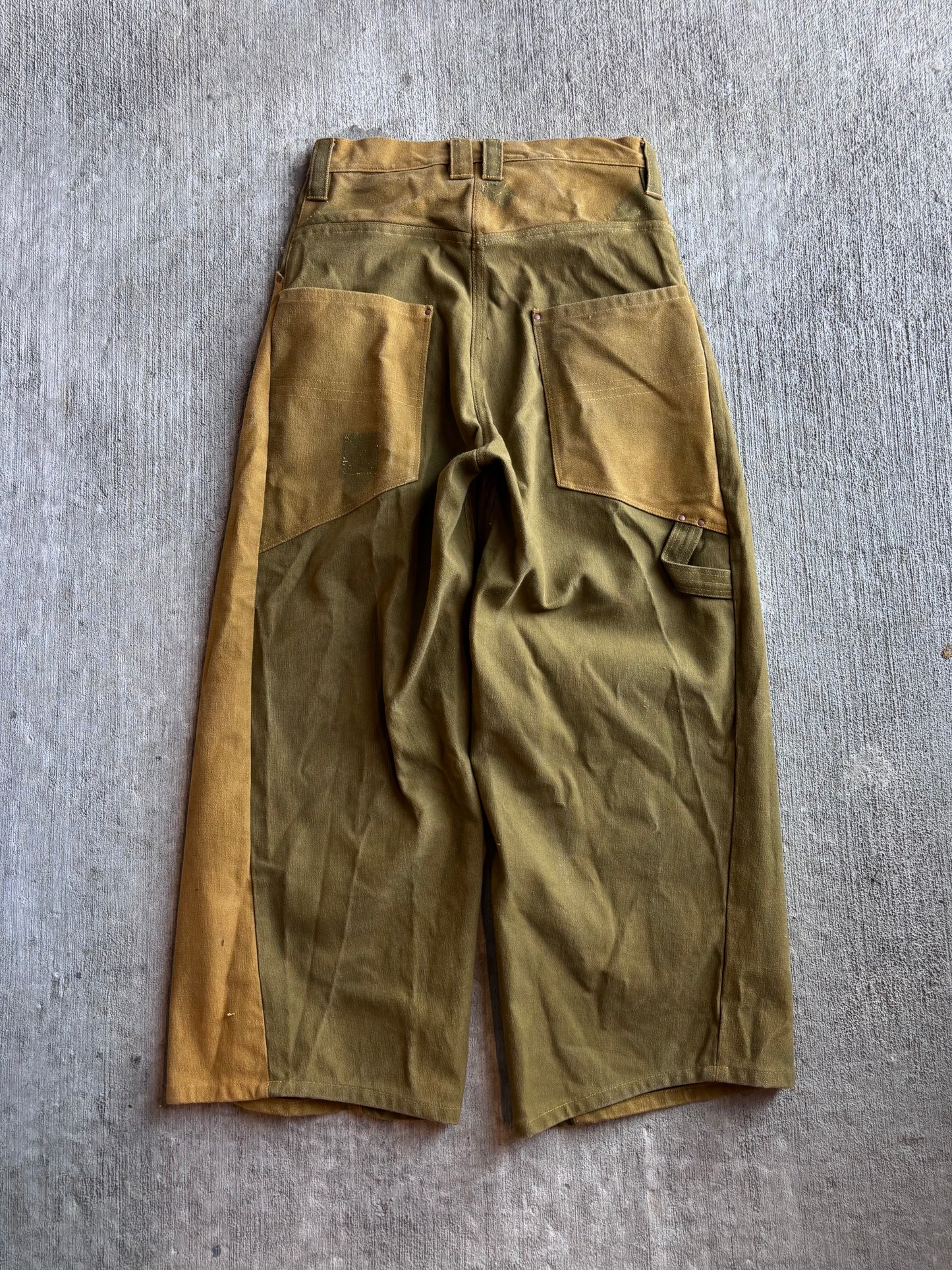 1:1 Pleated Duck Canvas Barrel Leg Pants (32" x 31")