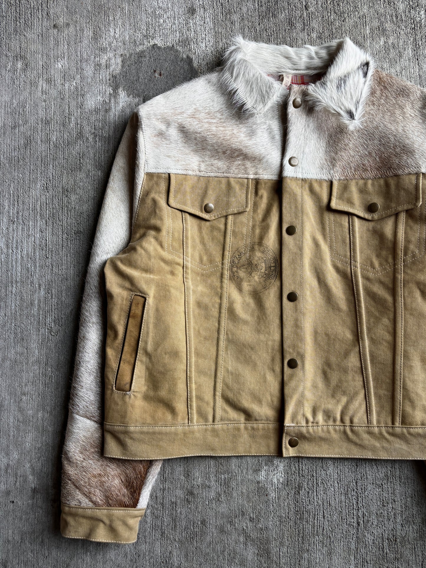 1:1 Cowhide T3 Jacket (L)
