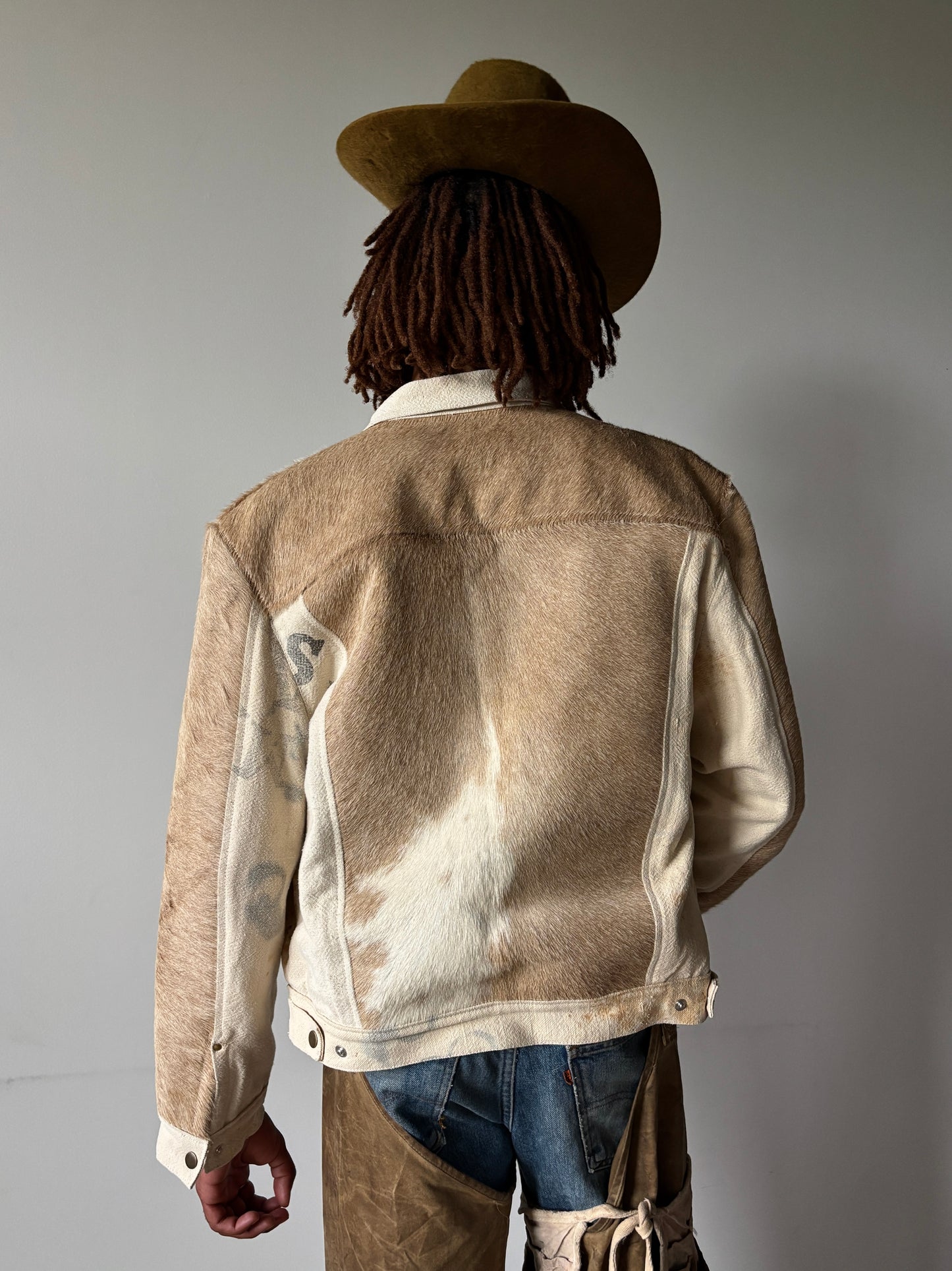 1:1 Cowhide T3 Jacket (L)