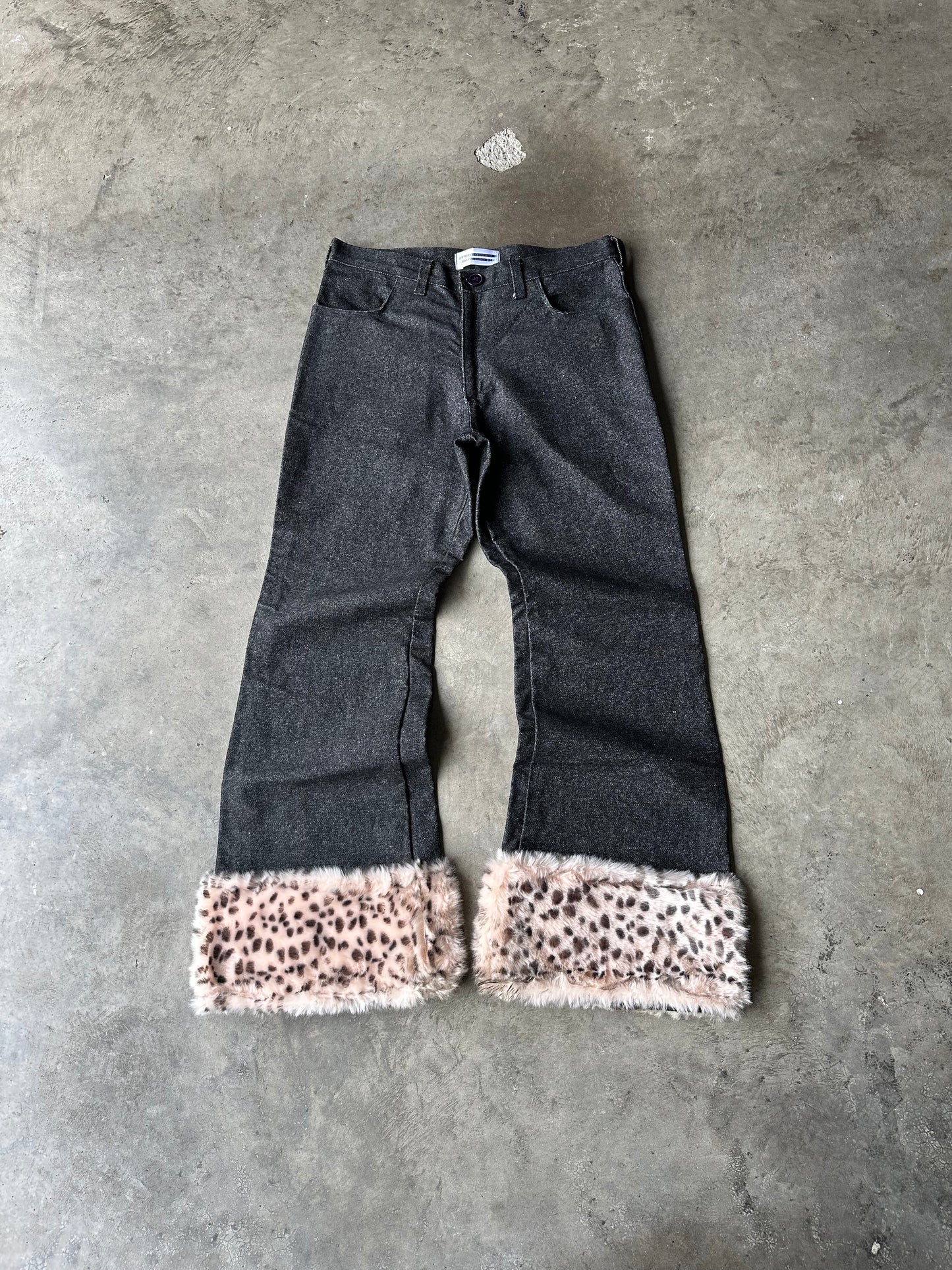 1:1 Raw Black Flared Denim With Faux Fur Trim (35" x 34")