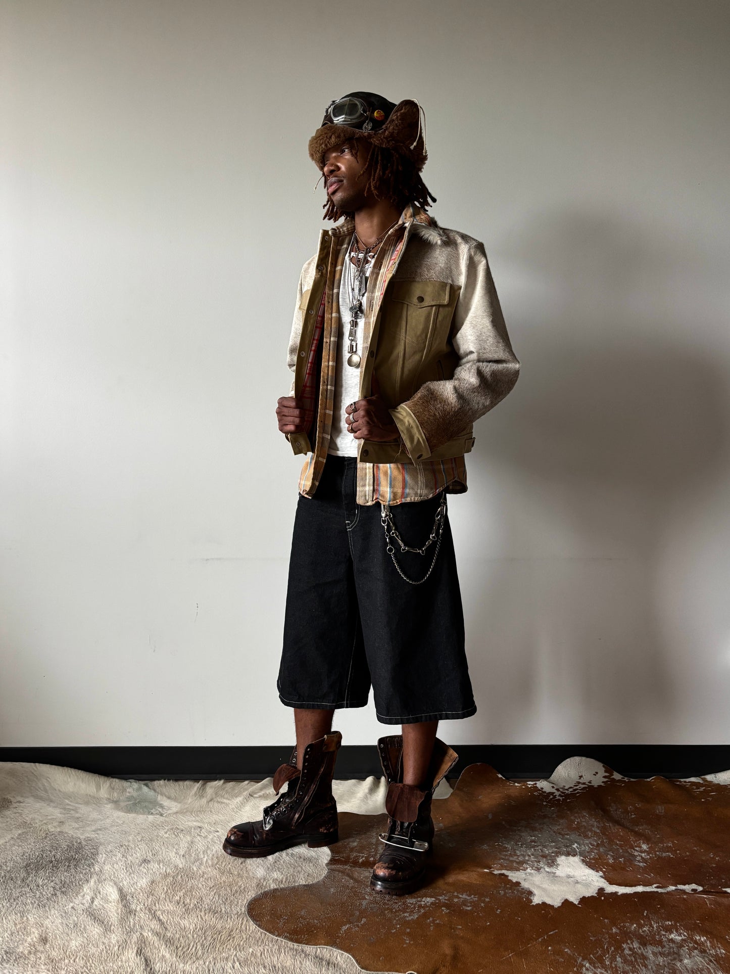1:1 Cowhide T3 Jacket (L)