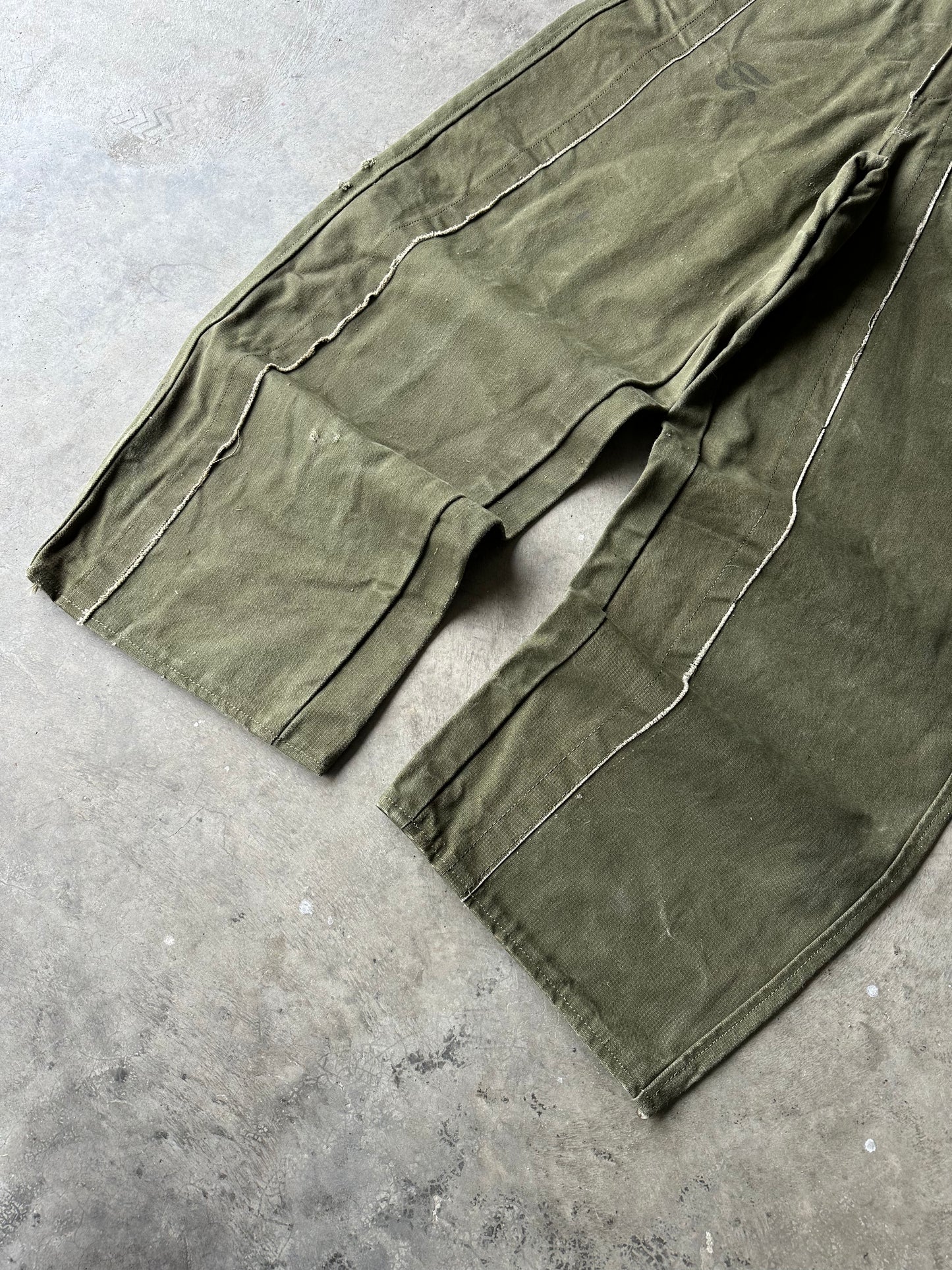 1:1 Military Canvas Baggy Pants (34" x 30")