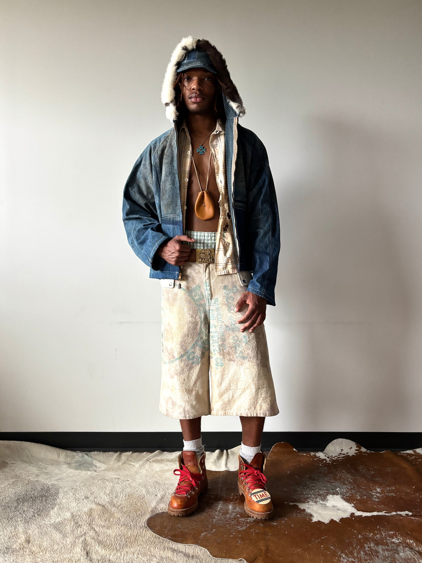 1:1 Feedbag Long Shorts (34" x 14")