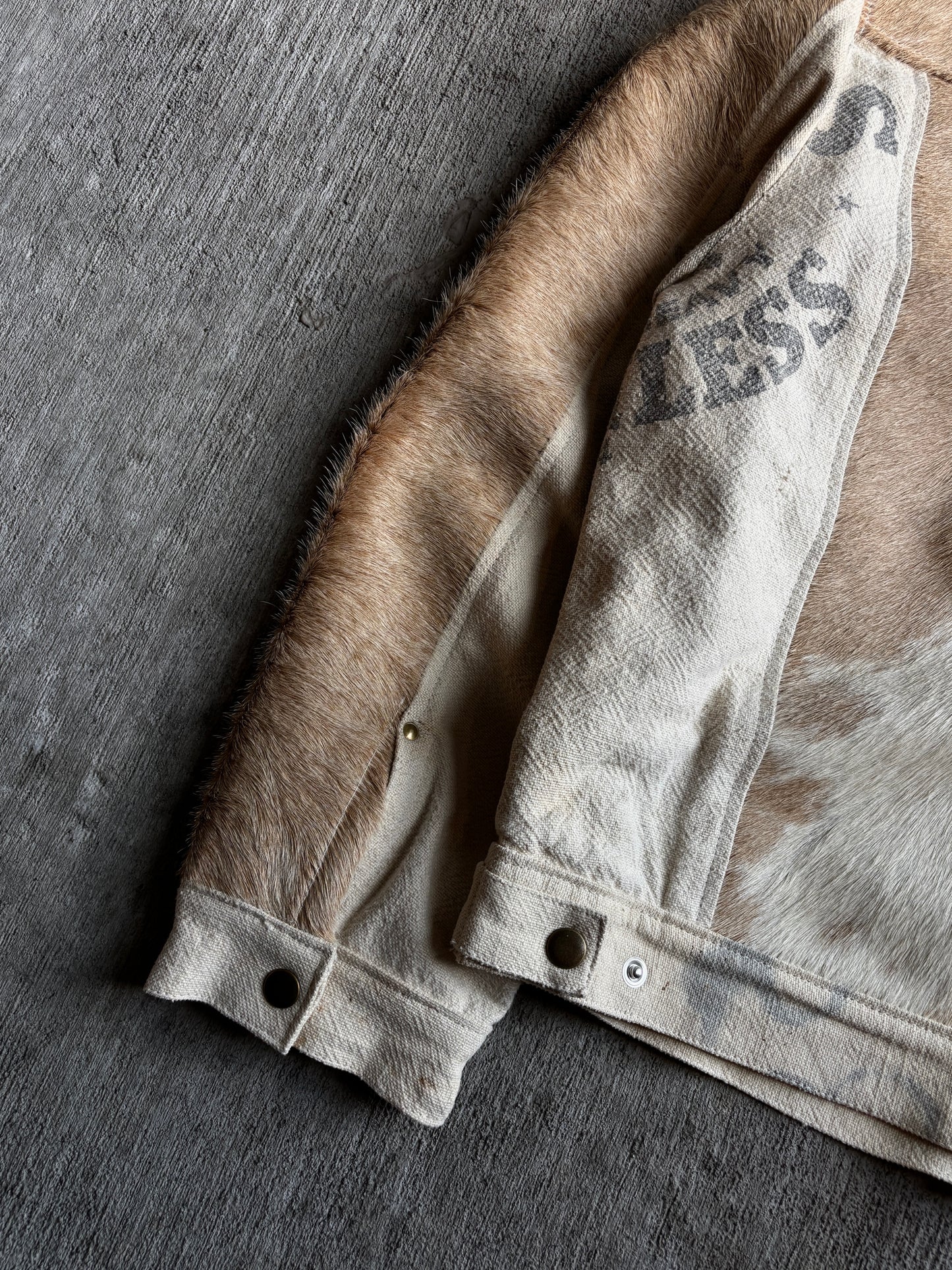 1:1 Cowhide T3 Jacket (L)