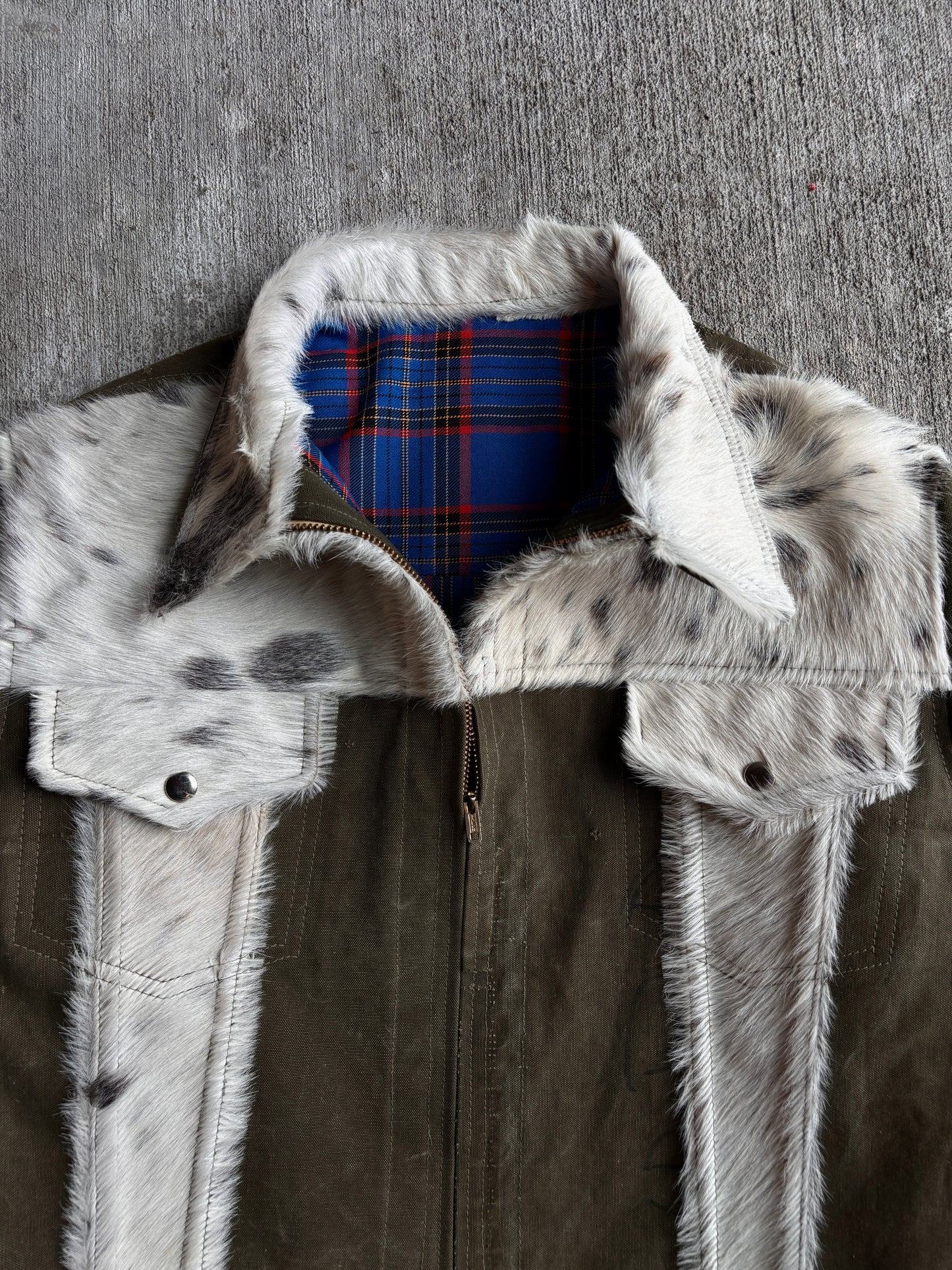 1:1 Cowhide T3 Jacket (L)